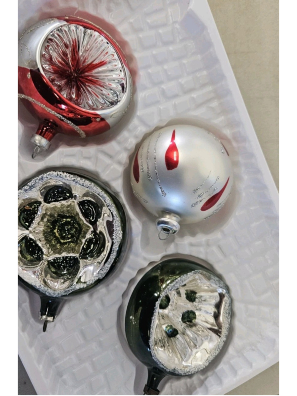 4 Vintage Christmas Ornaments Lot Mercury Glass Indent